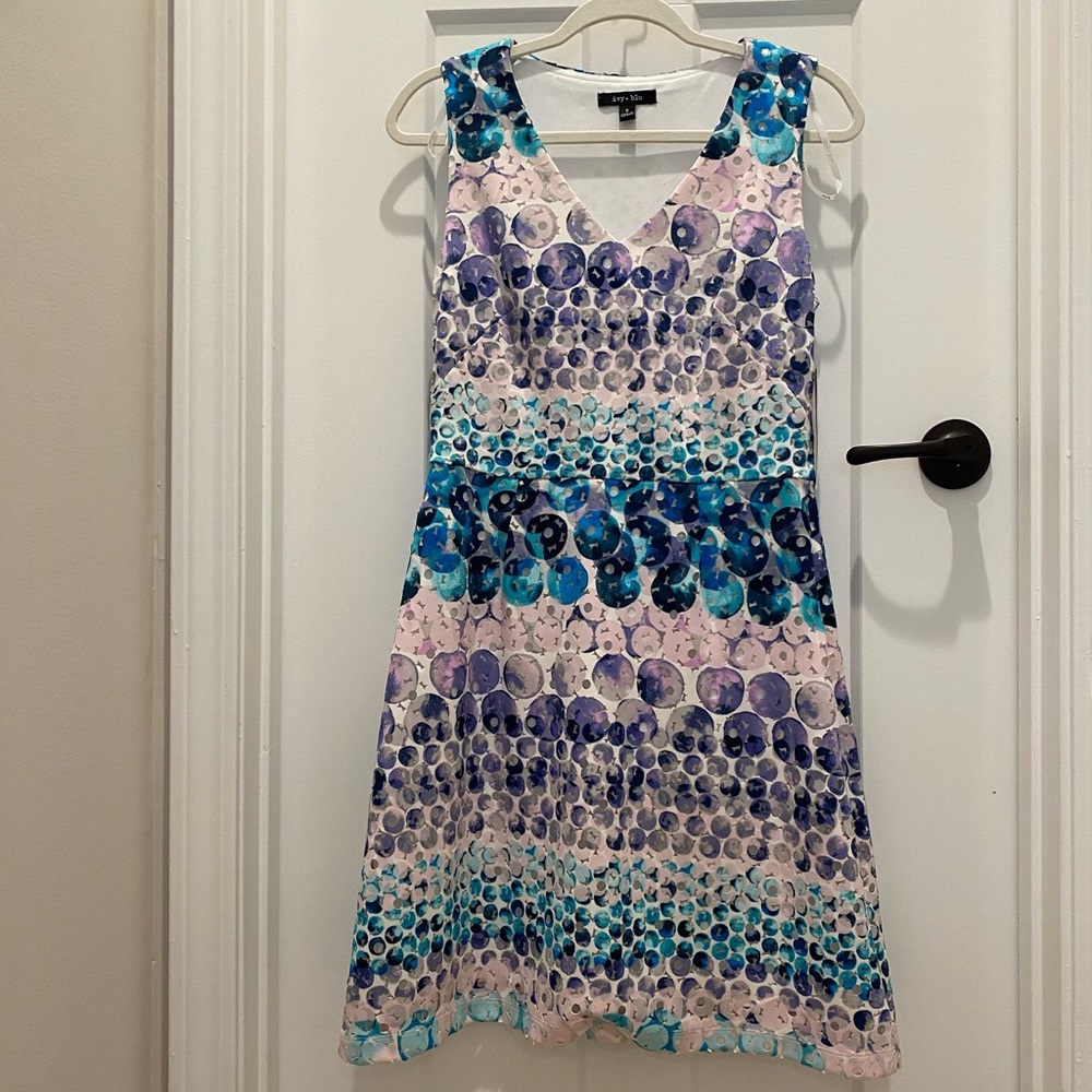 Ivy + Blu Dress Size 8 NWT
